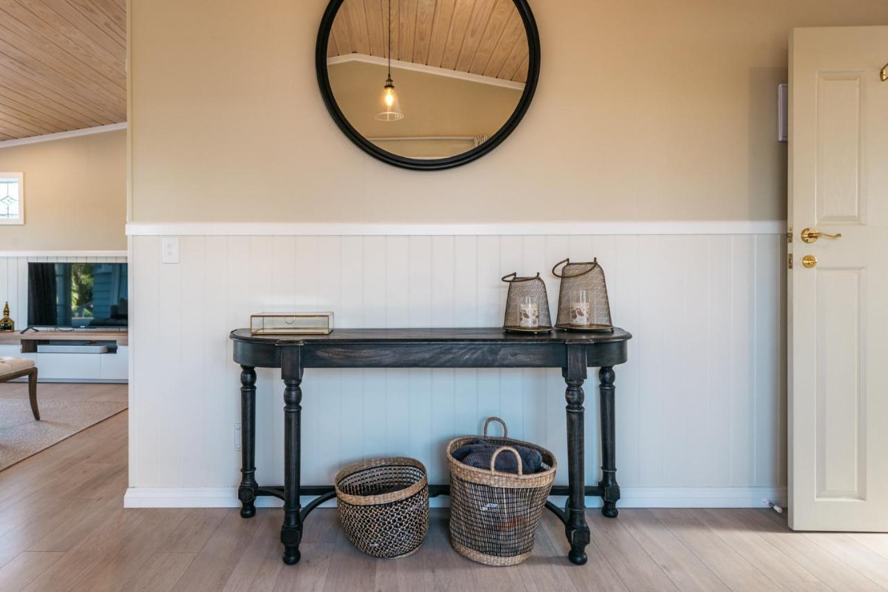 Pohutukawa Cottage, Waiheke Island Surfdale Экстерьер фото